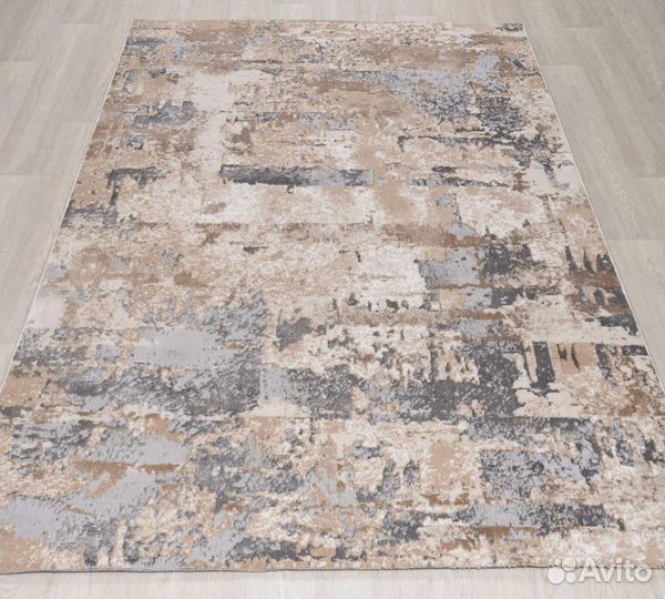 Современный новый ковер