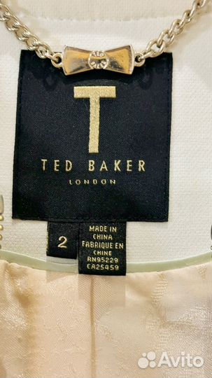 Золотая куртка ted baker