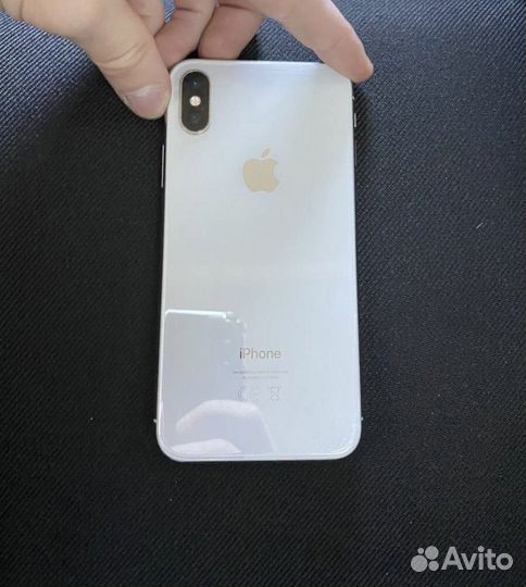 iPhone X