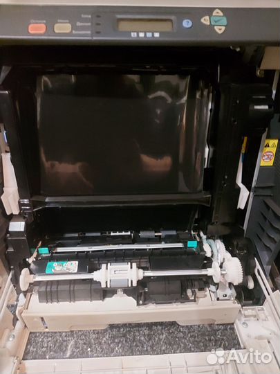 Принтер лазерный цветной HP 3600n на запчасти