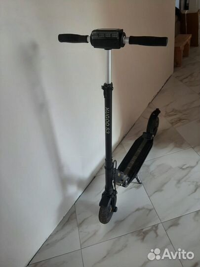 Продаю электросамокат Kugoo S3