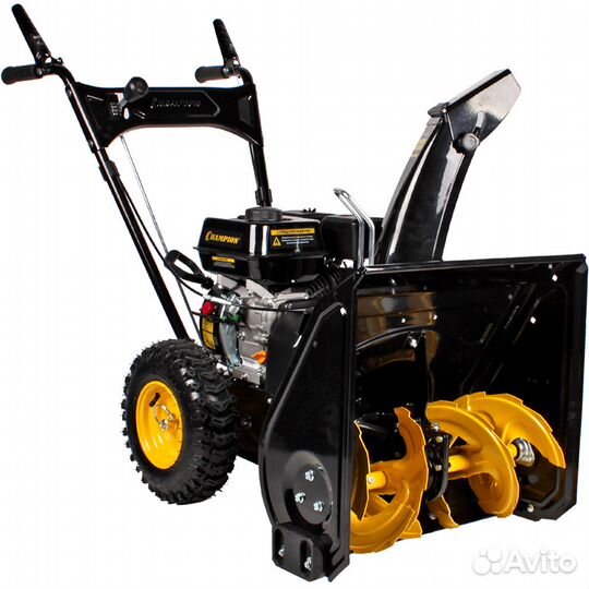 Снегоуборщик Champion ST553 самоходный