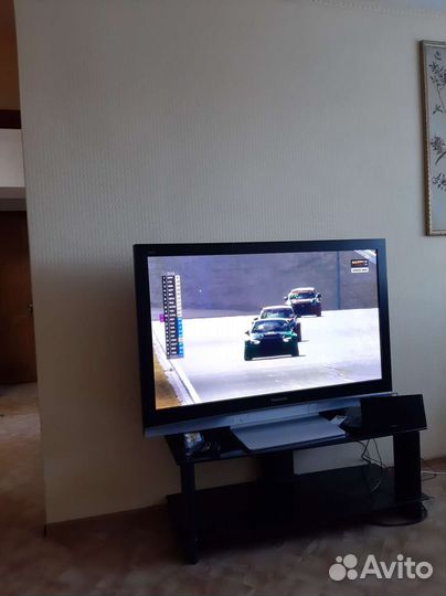 Телевизор бу panasonic