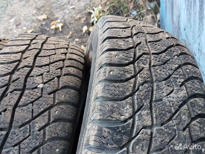 Viatti Bosco Nordico V-523 215/70 R16 100ZR