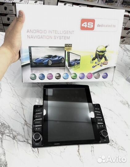 Магнитола в стиле tesla