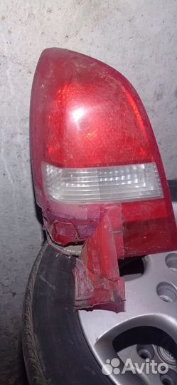 Фонарь задний левый без платы Nissan Primera p12