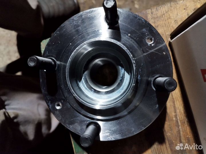 Для Мицубиси Лансер 9, задняя ступица