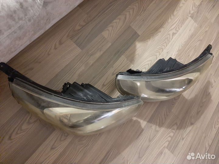 Hyundai solaris фара