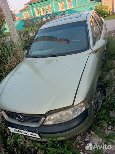 Opel Vectra 1.6 МТ, 1996, 125 465 км