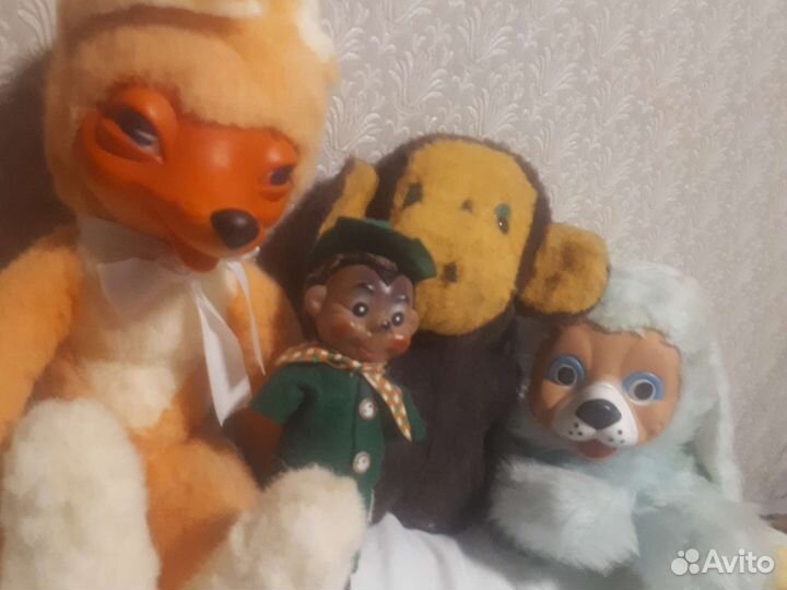 Продаю игрушки времен СССР