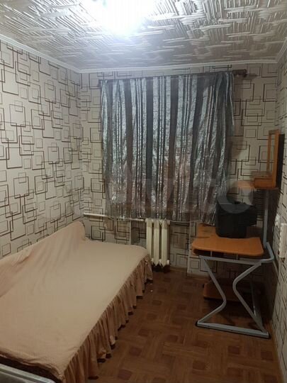 Комната 9 м² в 5-к., 3/5 эт.