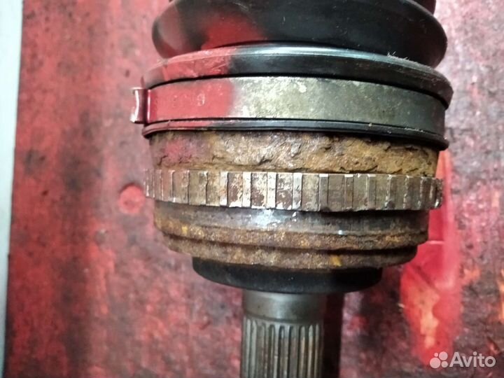 Привод передний правый Honda CRV RD1 USA 1997