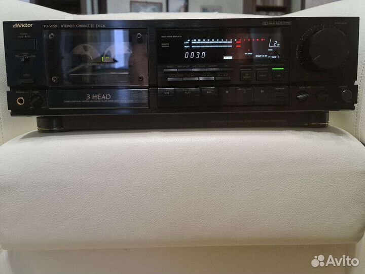 Кассетная дека Victor TD-V721