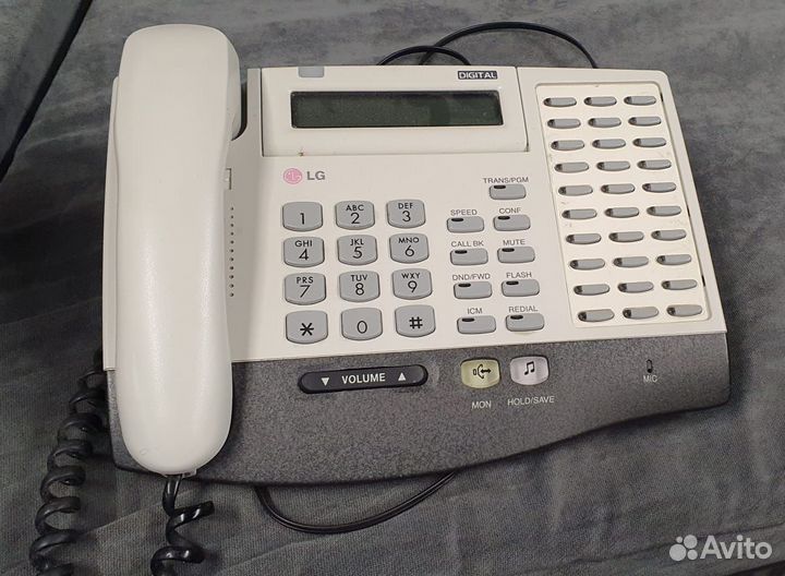 Цифровой системный телефон LG LKD-30DS