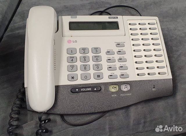 Цифровой системный телефон LG LKD-30DS