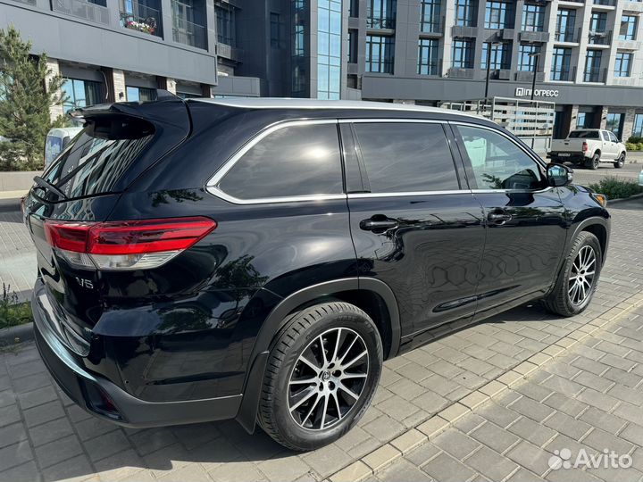 Toyota Highlander 3.5 AT, 2019, 69 100 км