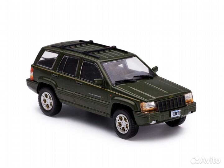Bнaличии 1/43 Jeep Grand Cherokee Limited 1997 ZJ