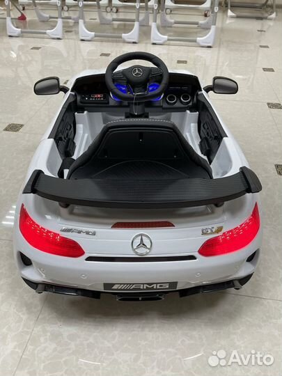 Электромобиль детский Mersedes AMG