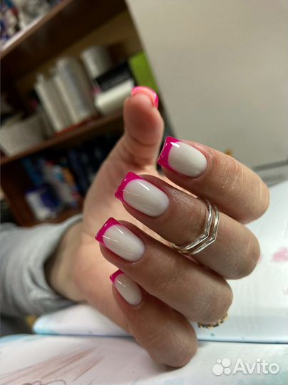 Маникюр, педикюр