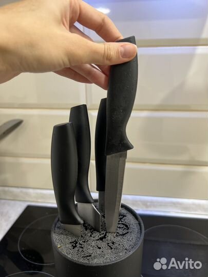 Набор кухонных ножей