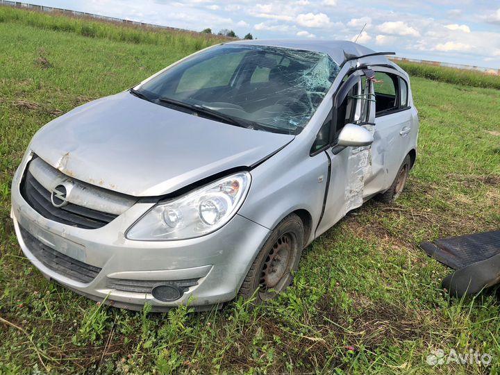 Opel Corsa D в разбор
