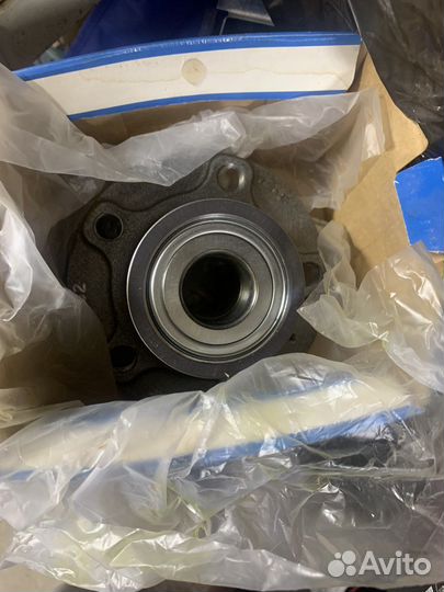 Ступица задня в сборе шкода октавия а7