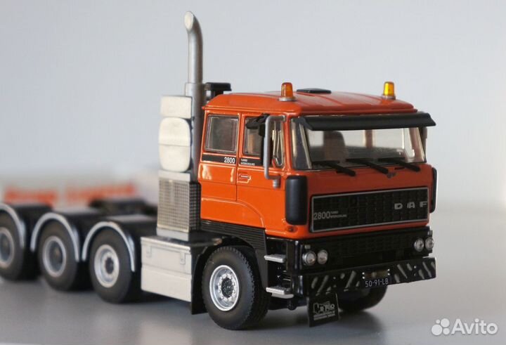 1/50 тягач DAF 8х4 1:50 редкий WSI