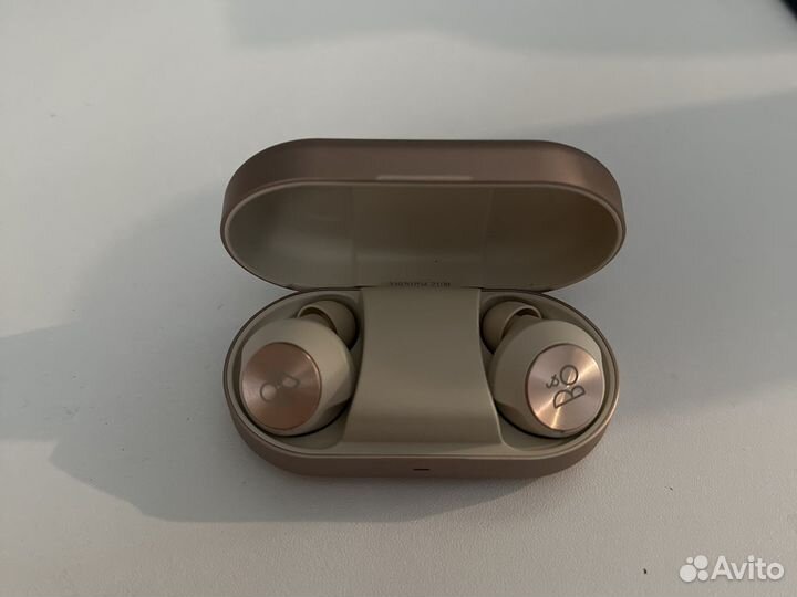 Наушники Bang & Olufsen EQ