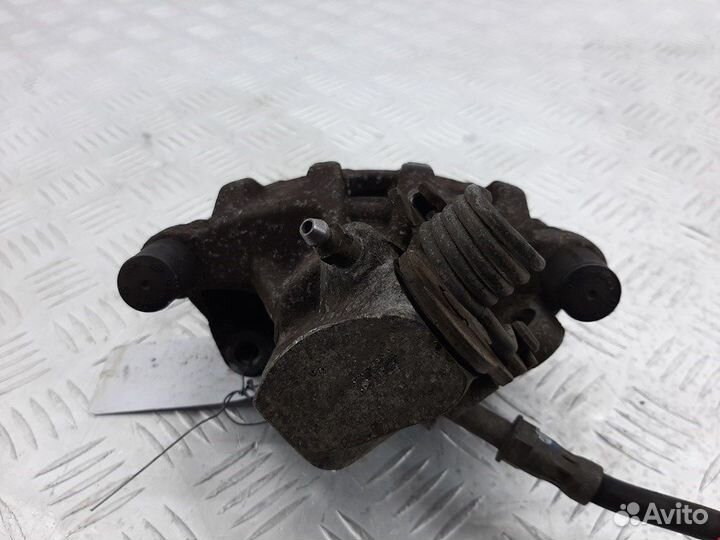 Суппорт задний левый для Ford C-MAX 1 1365653