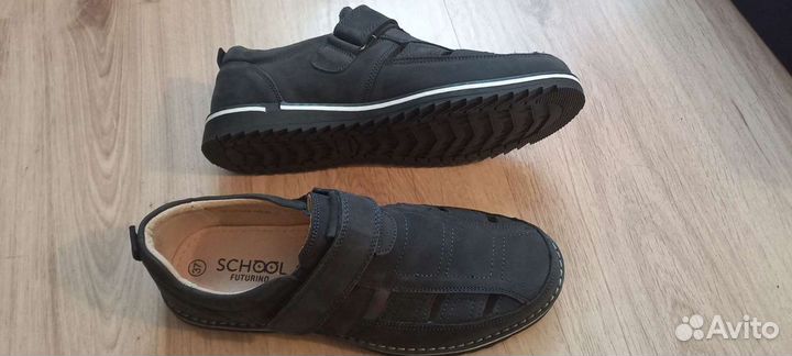 Новые кожаные туфли в школу