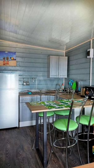 Дом 52 м² на участке 8 га