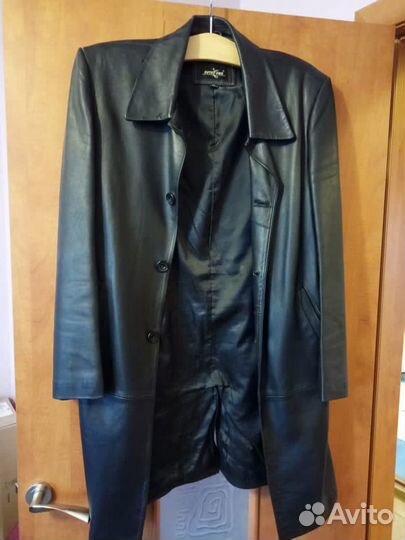 Кожаный плащ