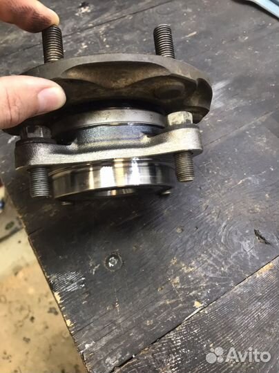 Передняя ступица в сборе prado 150