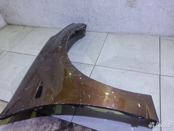 Крыло переднее правое Рено