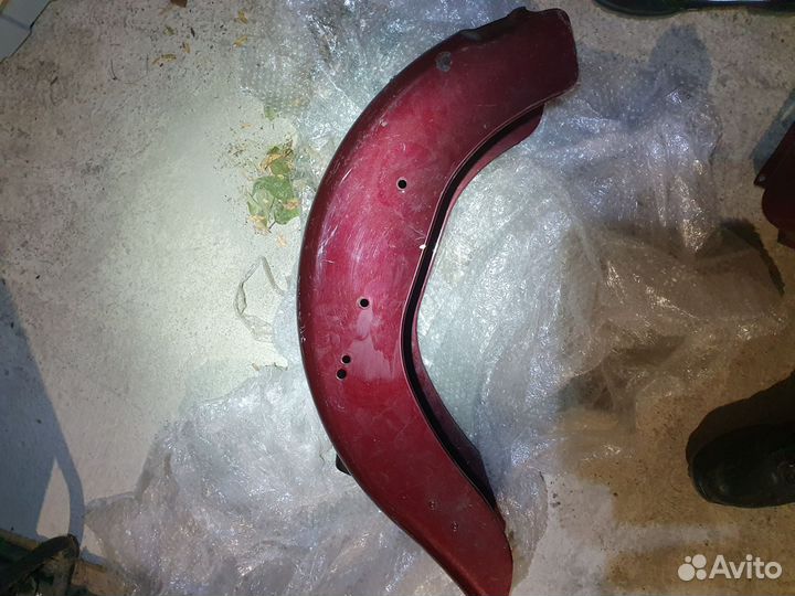 Заднее крыло на мотоцикл
