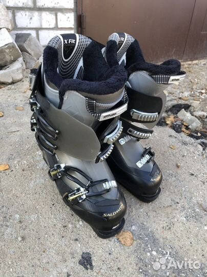 Горнолыжные ботинки salomon