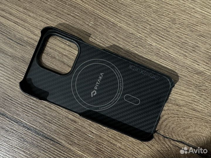 Чехол на iPhone 13 pro Pitaka MagEZ Case 2 б/у