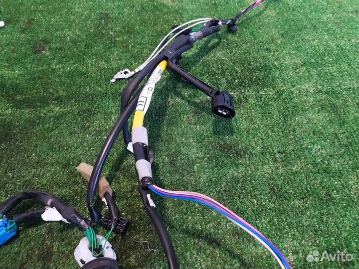 Проводка багажника Toyota Auris E150 2010