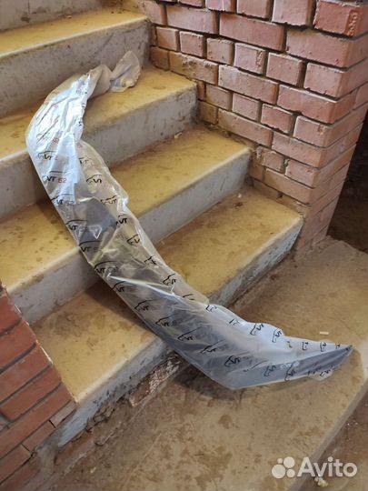 Дефлектор капота Mitsubishi Lanser 9