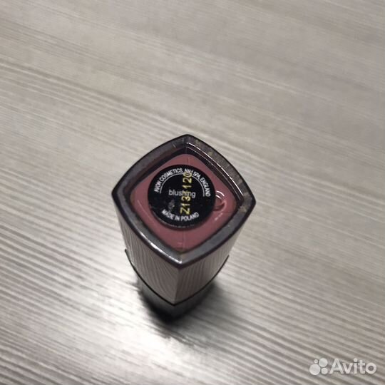 Помада avon жидкая матовая