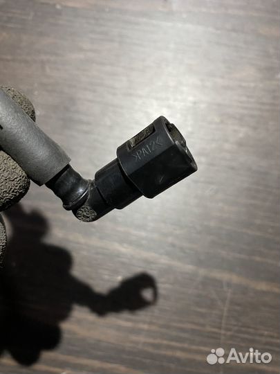 Топливный шланг для Suzuki GSR750 11-16