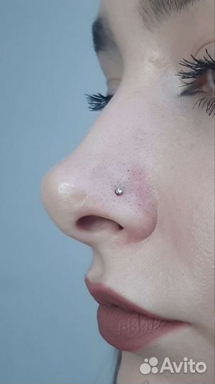 Пирсинг / Установка микродермала