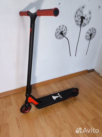 Трюковой самокат Aztec fountain 