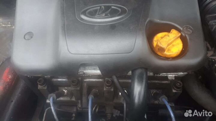 Двигатель ваз 21114. 1,6 инжектор авто заводится