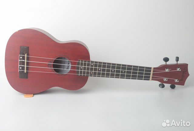 Укулеле сопрано Veston KUS100 RD