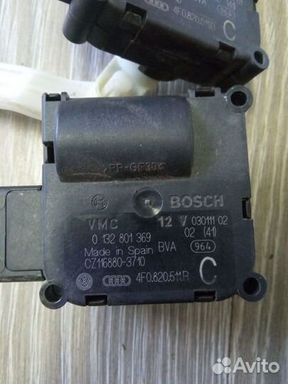 Моторчик заслонки печки Audi A6 c6 2011г