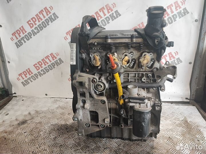 Шкода Октавия Двигатель без навесного