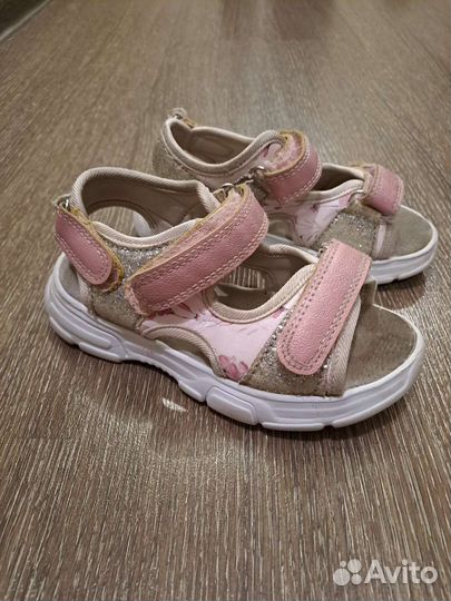 Обувь для девочки 28