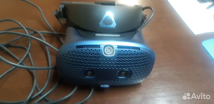 HTC vive Cosmos (VR очки для компьютера )