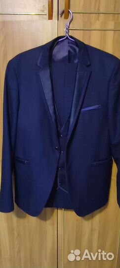 Мужской костюм тройка